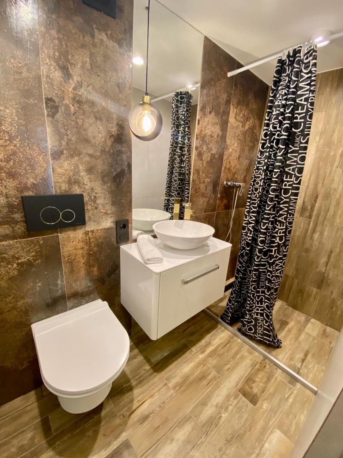 Leogrand On Filatova 12 Apartment Lviv